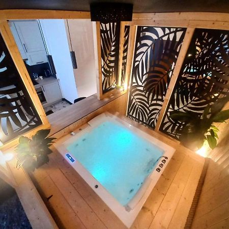 Vip Apartament Malmeda Jacuzzi Białystok Buitenkant foto