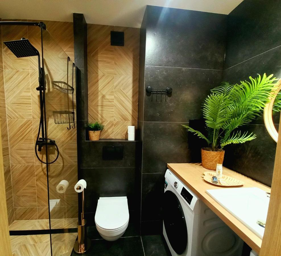 Vip Apartament Malmeda Jacuzzi Białystok Buitenkant foto